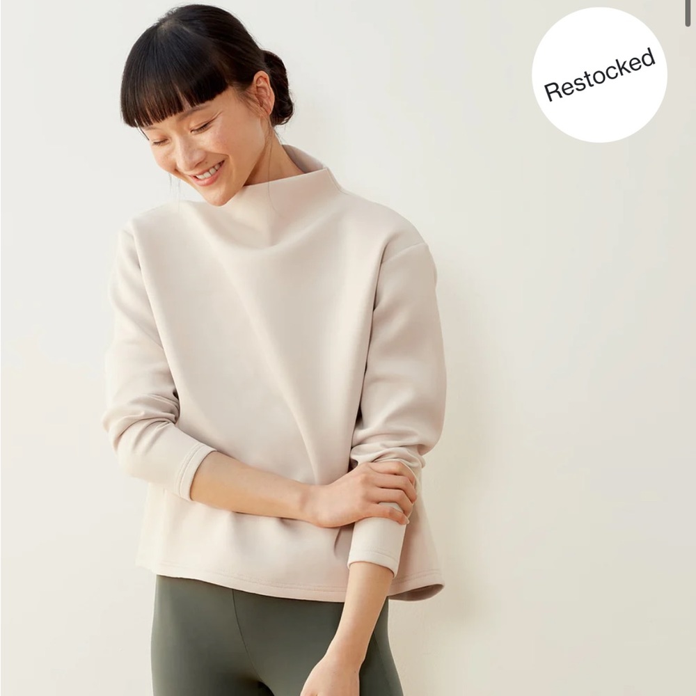 ADAY (like a boss) pullover